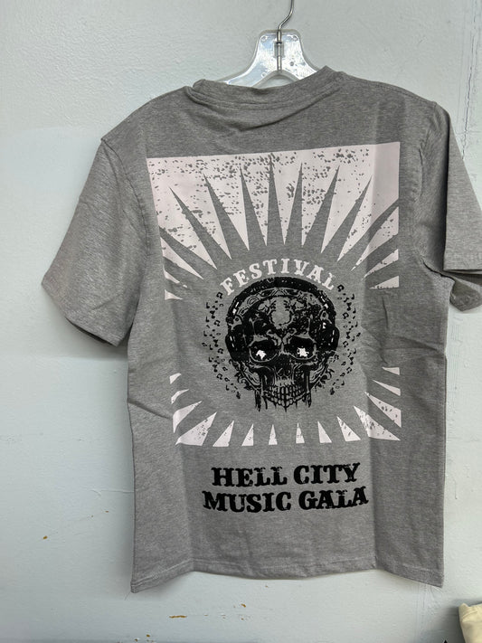 Men 2 piece out fits white and grey Hell City